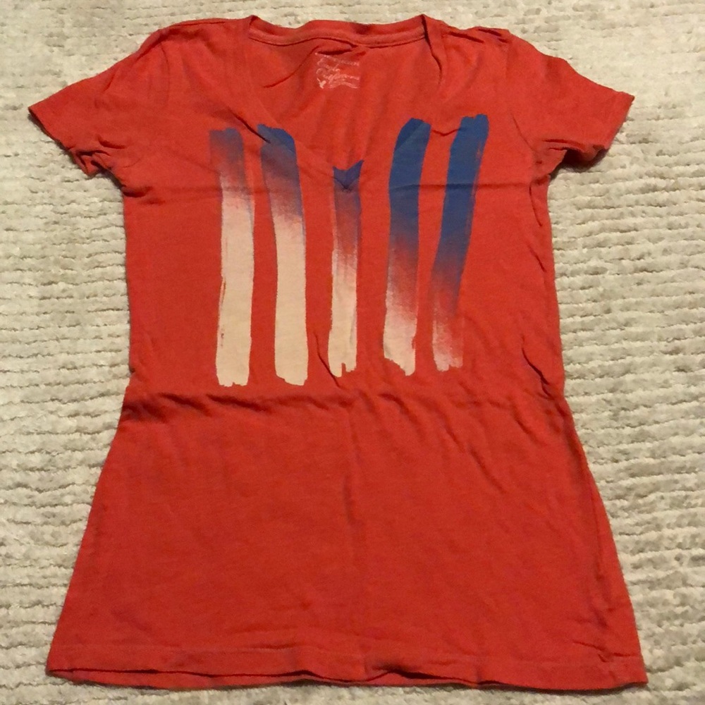 American Eagle tee